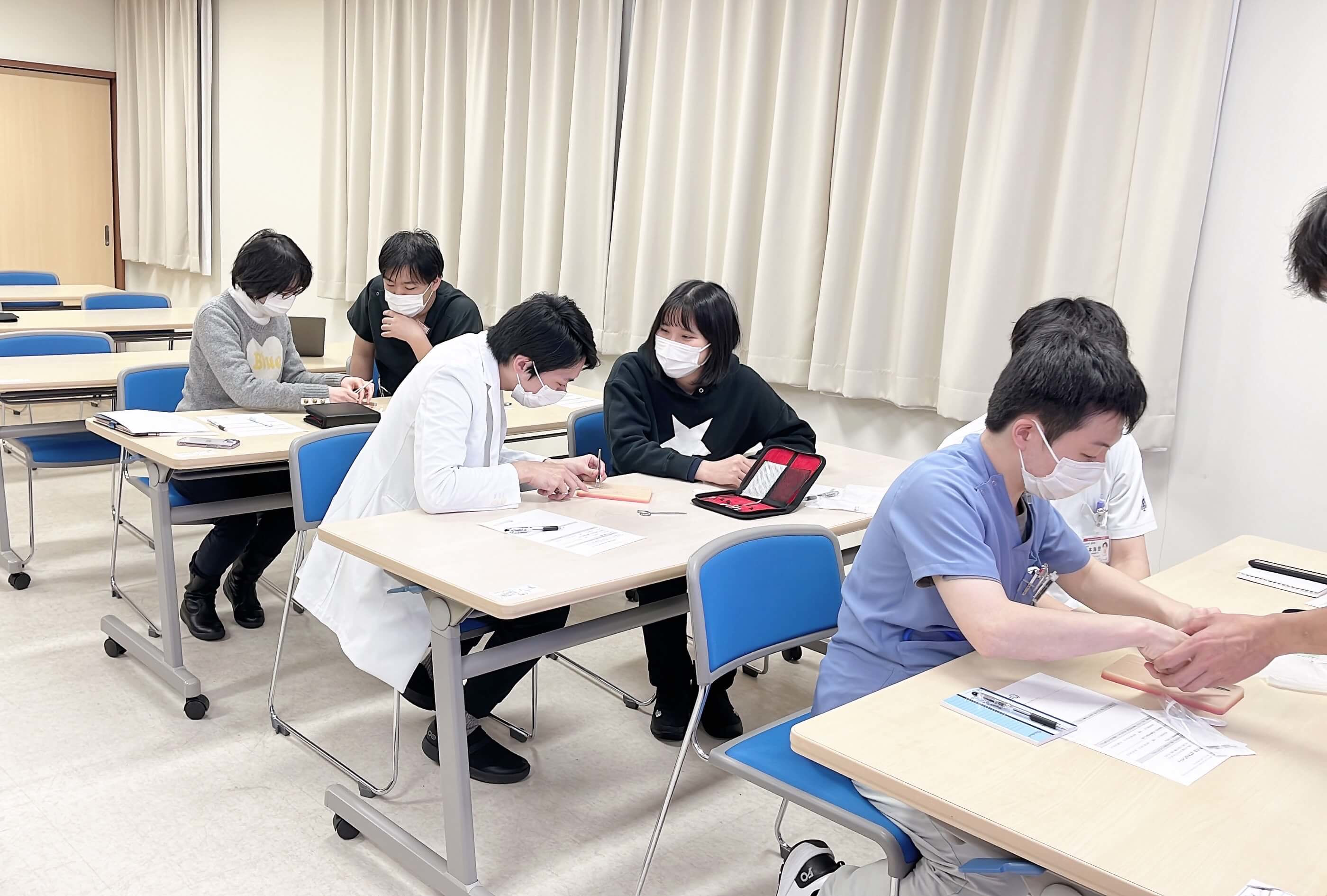 とっておきカンファレンス特別編:「創傷について」を開催しました。